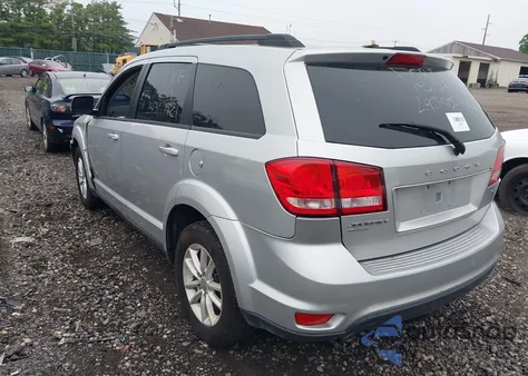 2013 Dodge Journey Sxt z USA, uszkodzony, nr VIN 3C4PDDBG0DT631683